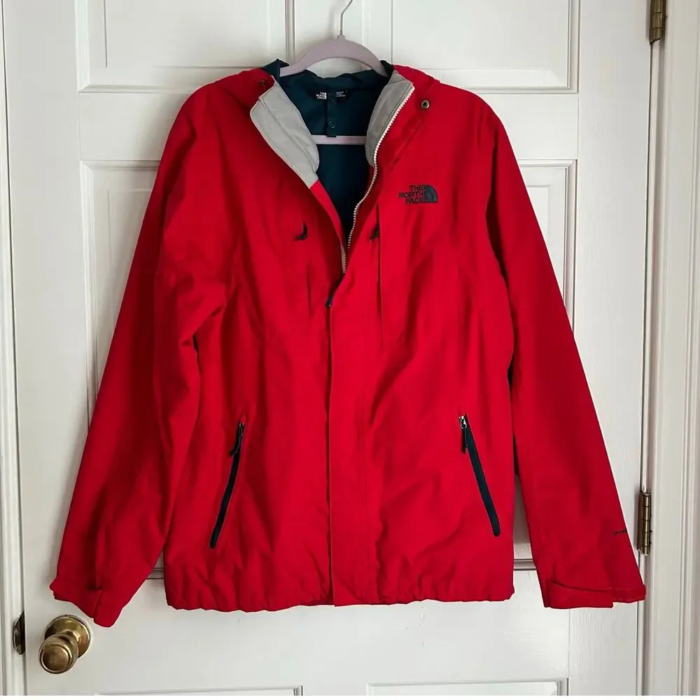 The Northface Red 'Dryvent' Rain Jacket with Hood & 4 Zip Pockets Size Medium